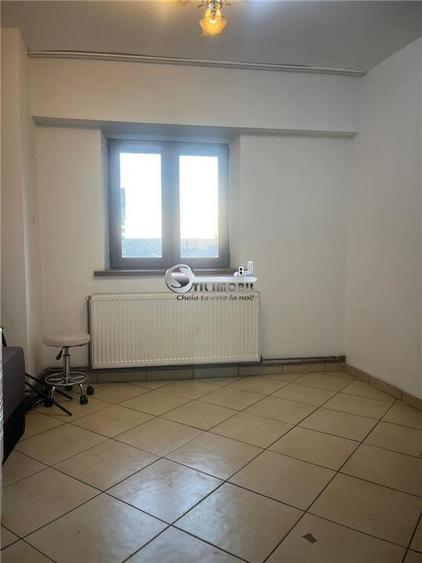 Apartament 3 camere Hala Centrala - 550 EURO - 10