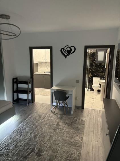 Garsoniera de inchiriat sector 5 cu parcare in curte - 6