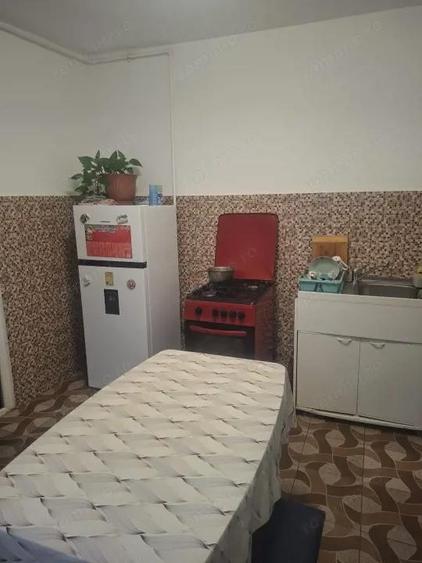 OPORTUNITATE RARA, CASA SPATIOASA 7 CAMERE, ZONA CENTRALA , APROAPE DE MALL-URI. - 14