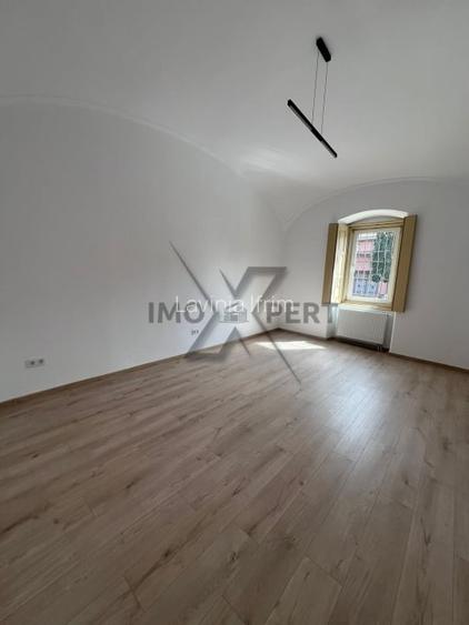 Apartament renovat in zona ultracentrala, zona Motilor