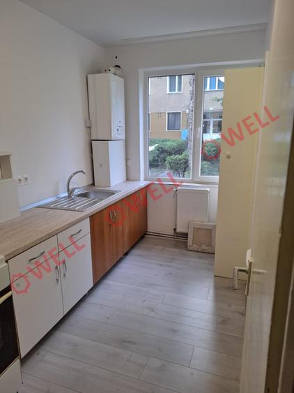 De vânzare un apartament cu 2 camere, situat în Sovata, cartierul Mihai Eminescu - 2