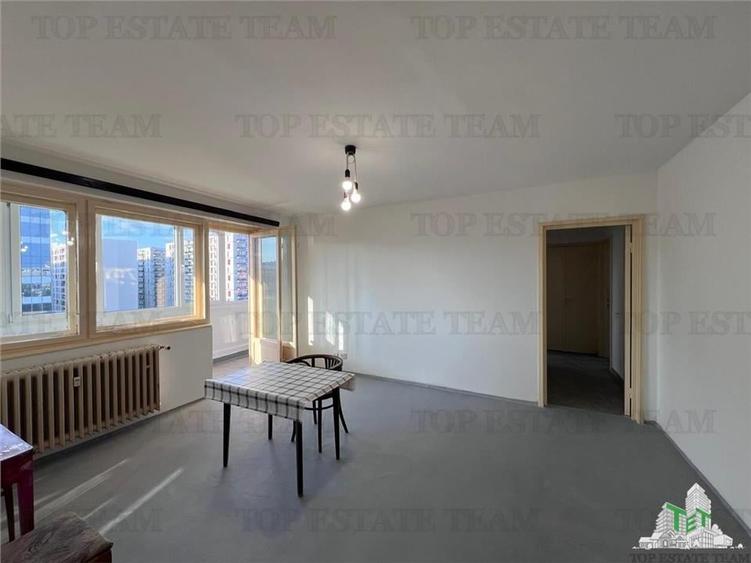 Apartament 3 camere + 2 balcoane cu o priveliste senzationala si pe fata si pe s - 4