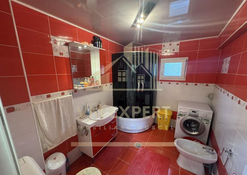 VILA 5 CAMERE, TEREN 600 MP, RUCAR - 7