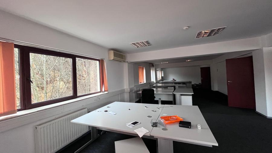 Spatiu Pentru Birouri 84 mp - Zona Racadau - cod 5266 - 3