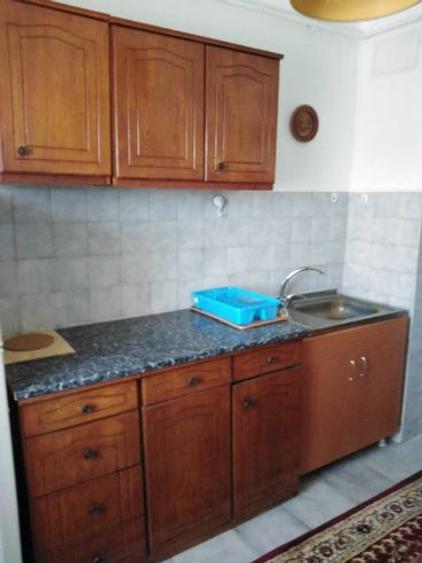 Mangalia, inchiriez apartament 2 camere, decomandat, cu centrala pe gaz - 2