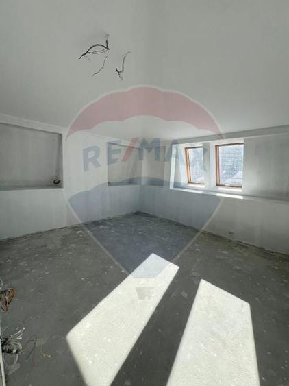 Apartament spectaculos 4 camere | Vilă | Zona P-ta Alba Iulia–Dristor - 13