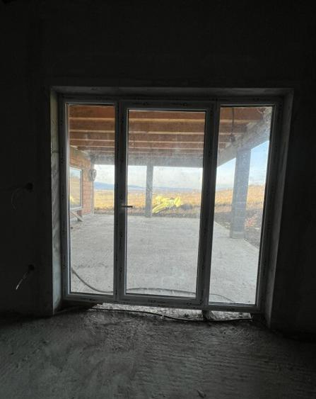 Vand Casa Moderna din Caramida! - 17