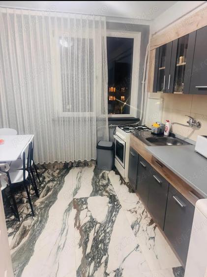 Inchiriez apartament Craiova - 2