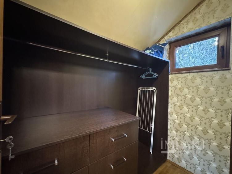 apartament 3 camere 100 mp pe 2 etaje zona Horea central, de închiriat - 13