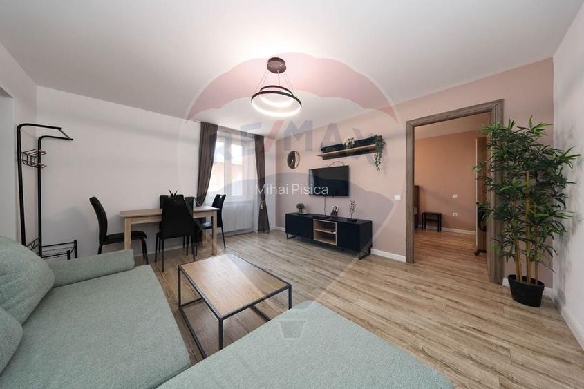 Apartament cu 2 camere semidecomandat, mobilat în Centrul Istoric Apartament cu 2 camere semidecomandat, mobilat în Centrul Istoric