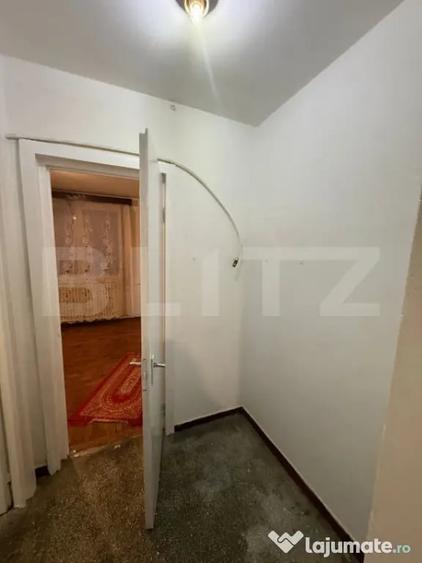 Apartament cu 3 camere decomandat în Ultracentral