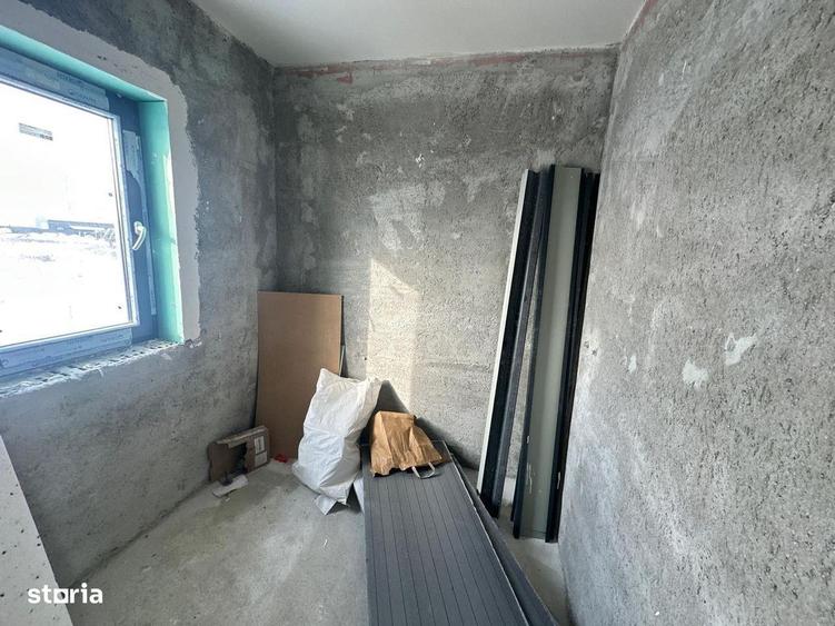 Casă cu 4 camere cu Teren 330 Mp în Ghencea