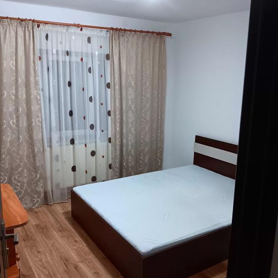 Apartament cu 2 camere semidecomandat în Gară