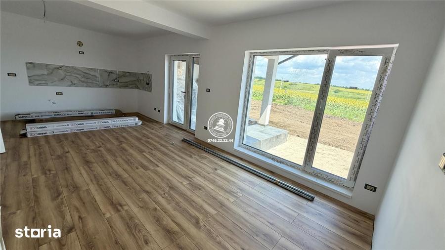 Casă cu 3 camere cu Teren 750 Mp în Aroneanu