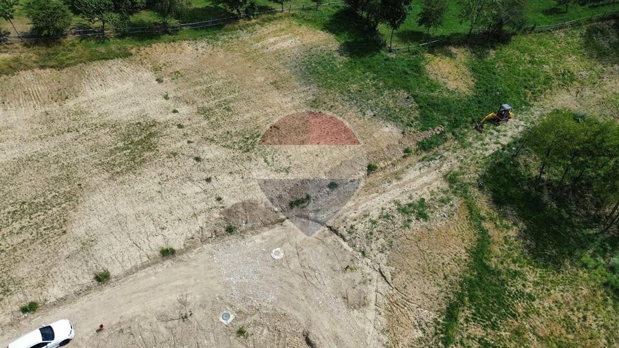 Teren Construcții intravilan de 1000 mp, în Sohodol