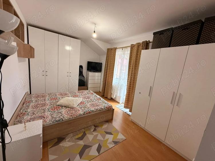 Apartament cu 3 camere semidecomandat în Florești