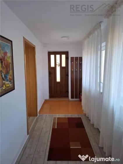 Casa in curte comuna de 2 camere zona Prund-Schei - 8