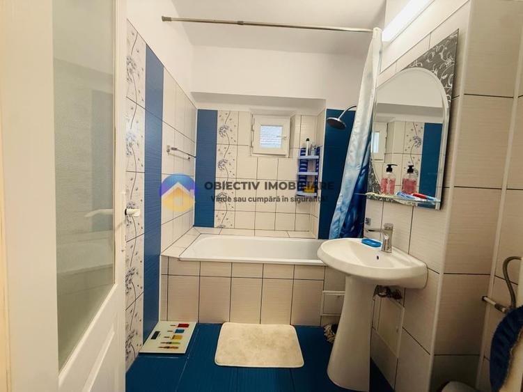 Apartament cu 3 camere decomandat, mobilat în 1 Mai