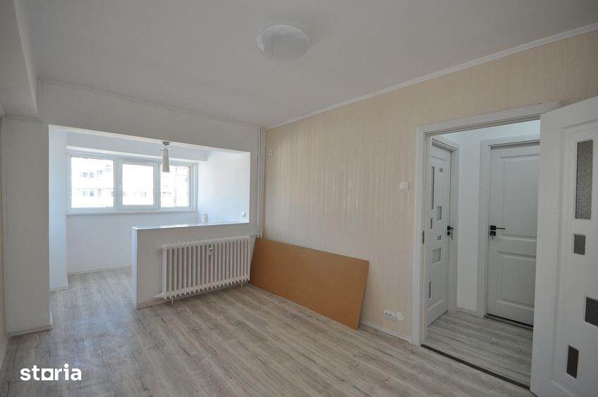 Apartament cu 3 camere decomandat în Militari