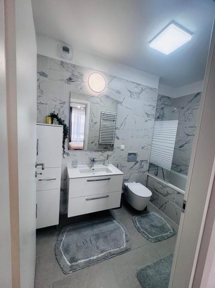 Apartament cu 3 camere decomandat în Nord
