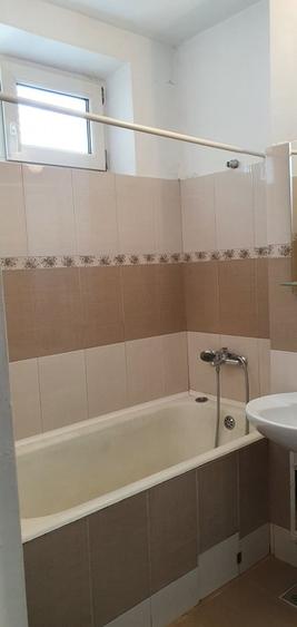 Apartament cu 2 camere semidecomandat, mobilat în Tătărași