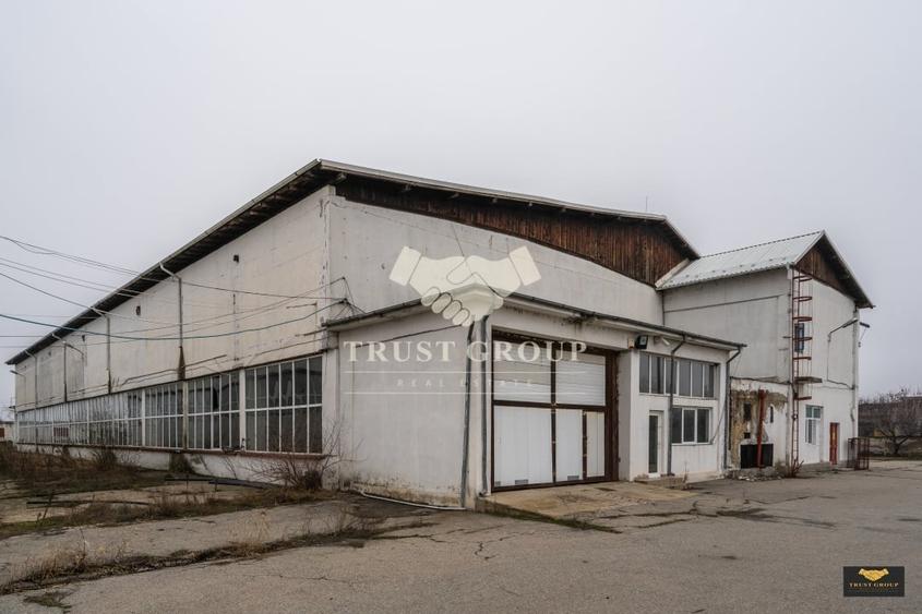 Spațiu industrial, de 1,000 mp, în Caracal