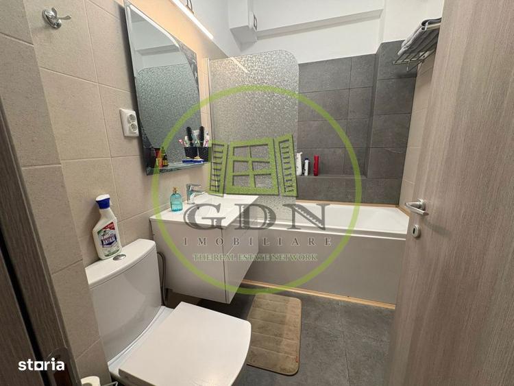 Apartament cu 2 camere decomandat, mobilat în Central