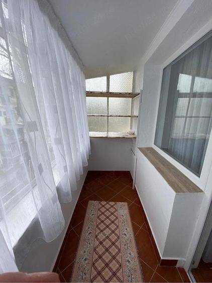 Apartament cu 2 camere semidecomandat, mobilat în Micro 38