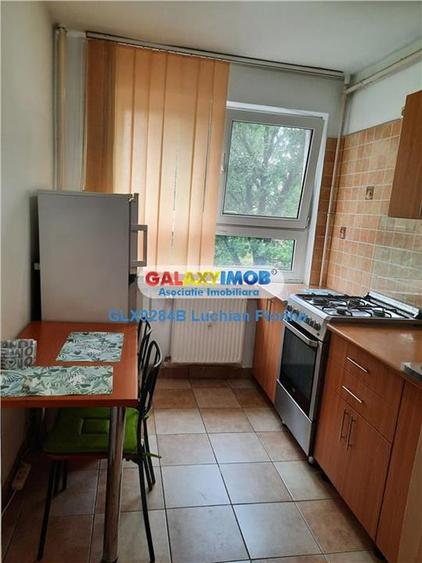 Apartament cu 2 camere decomandat, mobilat în Titan