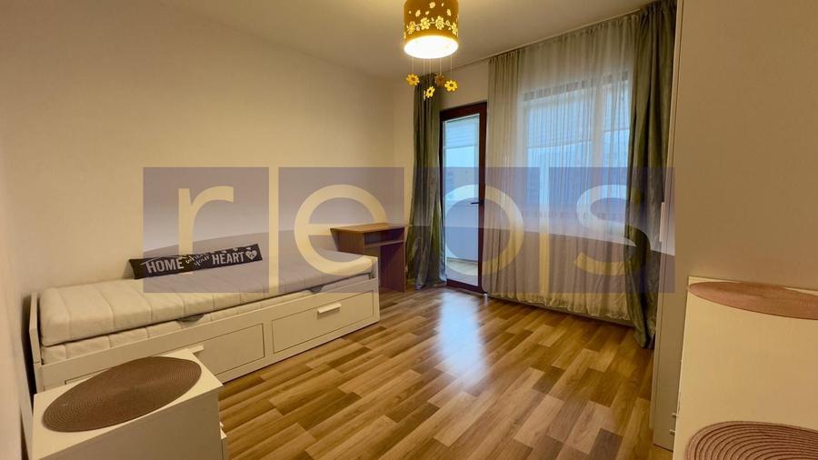 Apartament cu 4 camere decomandat, mobilat în Bucur Obor