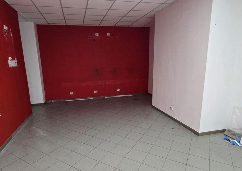 Spațiu comercial, de 100 mp, în Calea Călărașilor