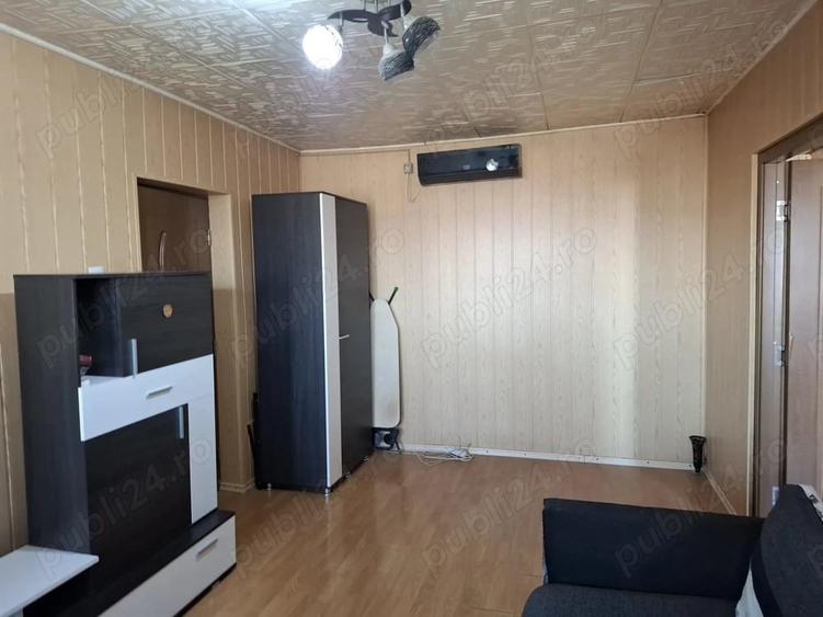 Apartament cu 2 camere semidecomandat în Nord