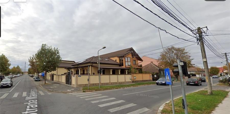 Vilă Spațioasă cu Potențial Multiplu ?n Zona Terezian Sibiu - 1