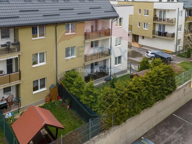 Apartament cu 3 camere si gradina proprie in Tractorul Apartament cu 3 camere si gradina proprie in Tractorul