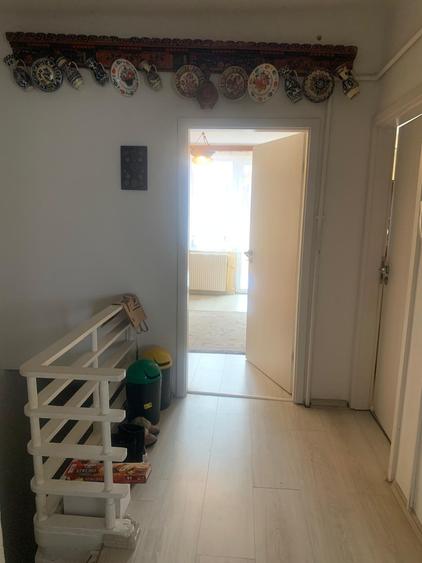 LOCATIE , LOCATIE !! - 11