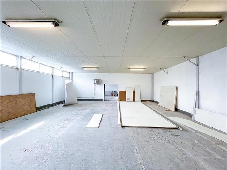 Hala & CURTE libera  SemiCENTRAL - 4