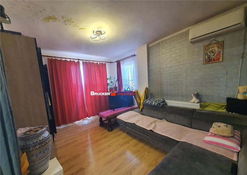 Apartament cu 3 camere de - 2