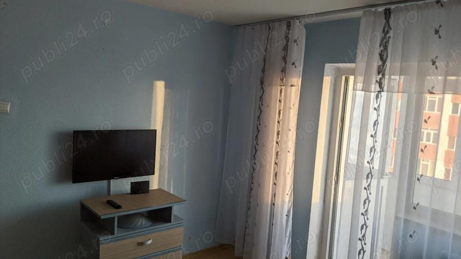 Inchiriez apartament 2 camere CF 1 decomandat , mobilat , utilat in Gavana 2 - 8