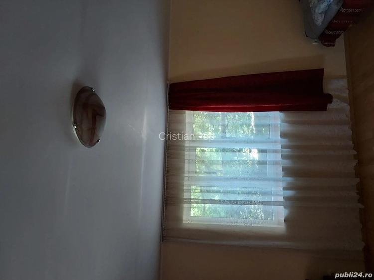 Vind casa in comuna Creaca sat.Lupoaia