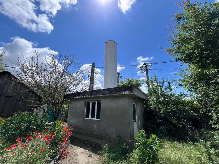 Teren intravilan liber de vanzare, imprejmuit, utilitati, la asfalt, 380kw - 6