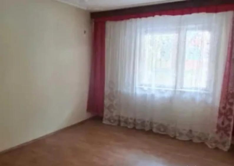 Apartament 2 camere, decomandat - zona Tractorul - 5