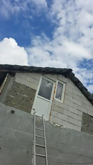 Casa noua cu mansarda si 1.24 hectare teren intravilan - 2