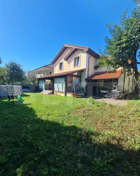 Casa individuala cu 4 camere, 520 mp de teren, zona cu acces - 14