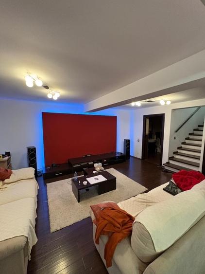 Duplex cu 2 apartamente si subsol cu garaj - 3