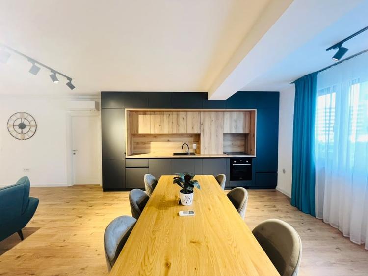 Apartament cu 2 camere semidecomandat, mobilat în Pipera