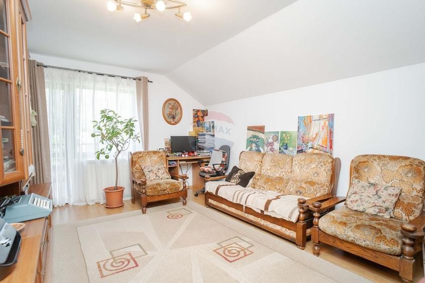 Casa cu Piscina de Vanzare, 500mp Teren, Str. Victoriei-Valea Lupului - 12