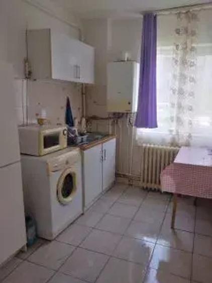 Vind apartament 2 camere - 2