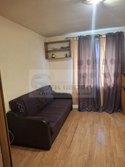 Vând camera de cămin transformata in garsoniera in spate la Jumbo - 1