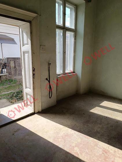 Casa de vanzare strada Retezatului, aproape de centru - 2