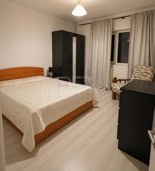 3 camere Unirii decomandat, inst. schimb., et. 2, an 1991, 76 mp - 5